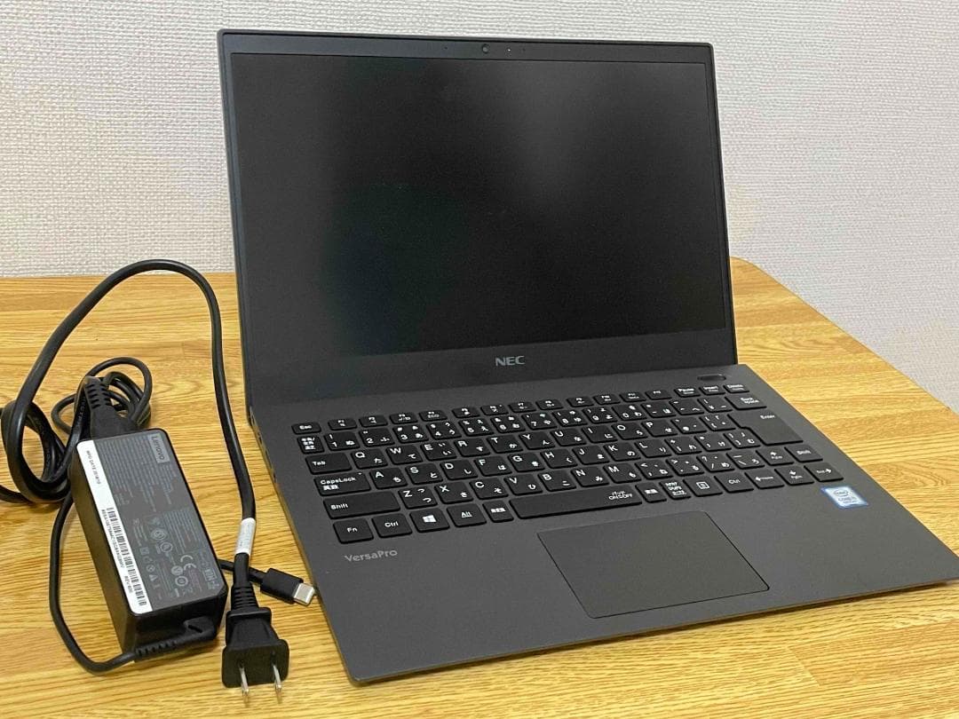 軽くて薄くすぐ使える NECノートPC Win11/SSD256GB/i5 8G