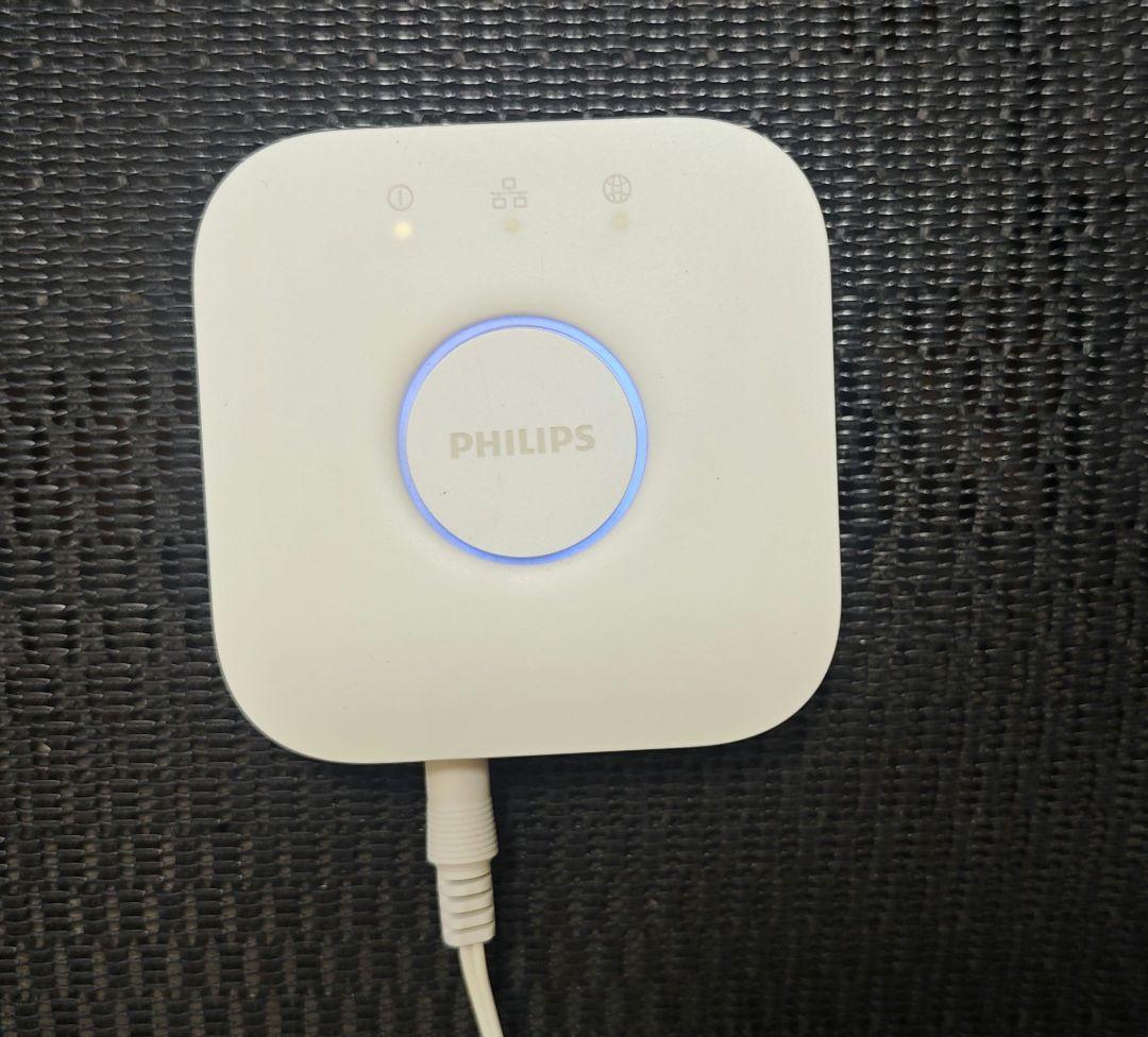 Philips hue 調光LED電球＆ブリッジ セット