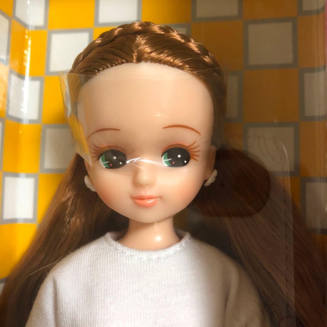 新品未開封　リカちゃんキャッスル　2022年S月間ドールコレクション7月　リカ活