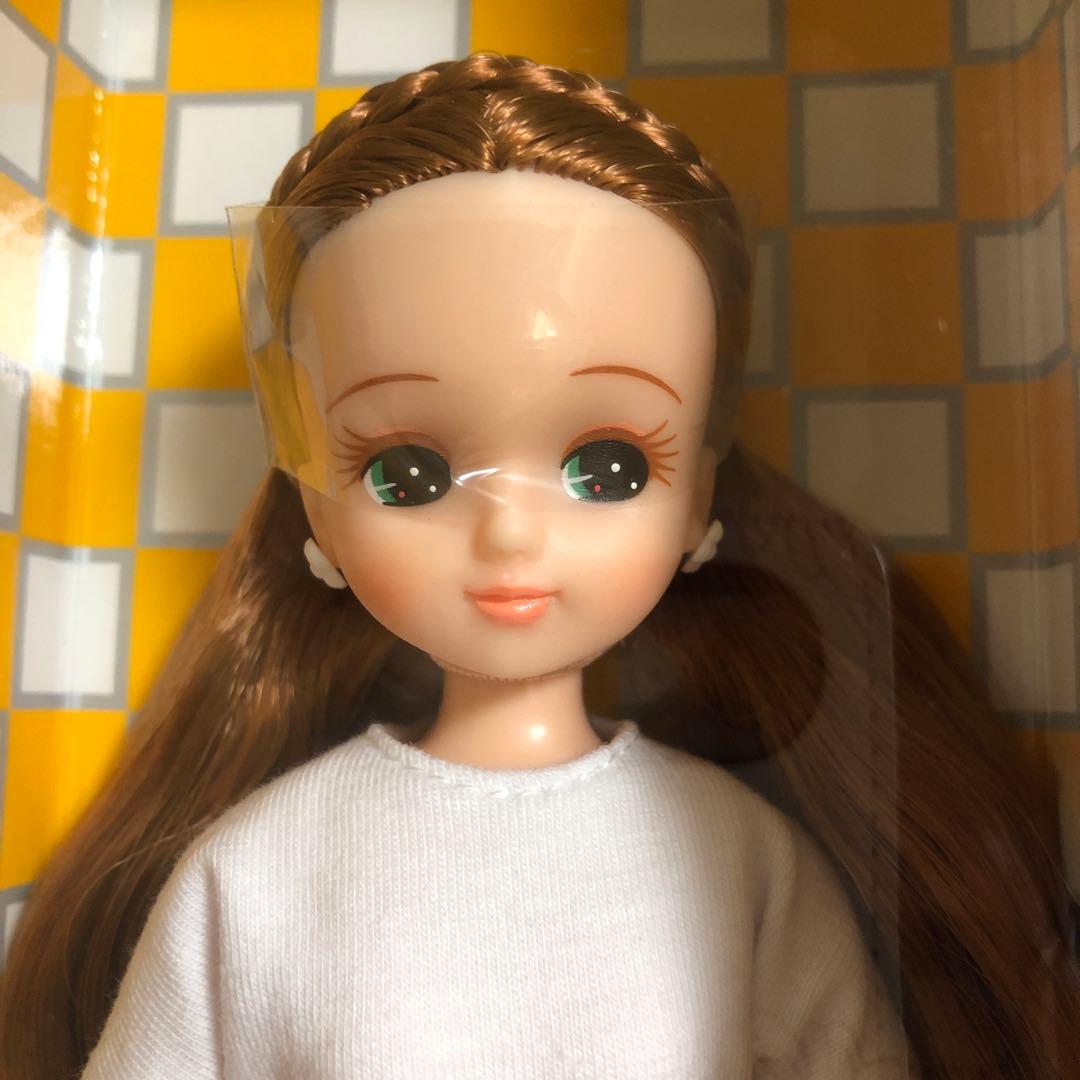 新品未開封　リカちゃんキャッスル　2022年S月間ドールコレクション7月　リカ活