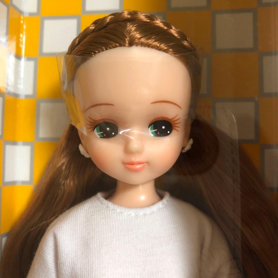 新品未開封　リカちゃんキャッスル　2022年S月間ドールコレクション7月　リカ活