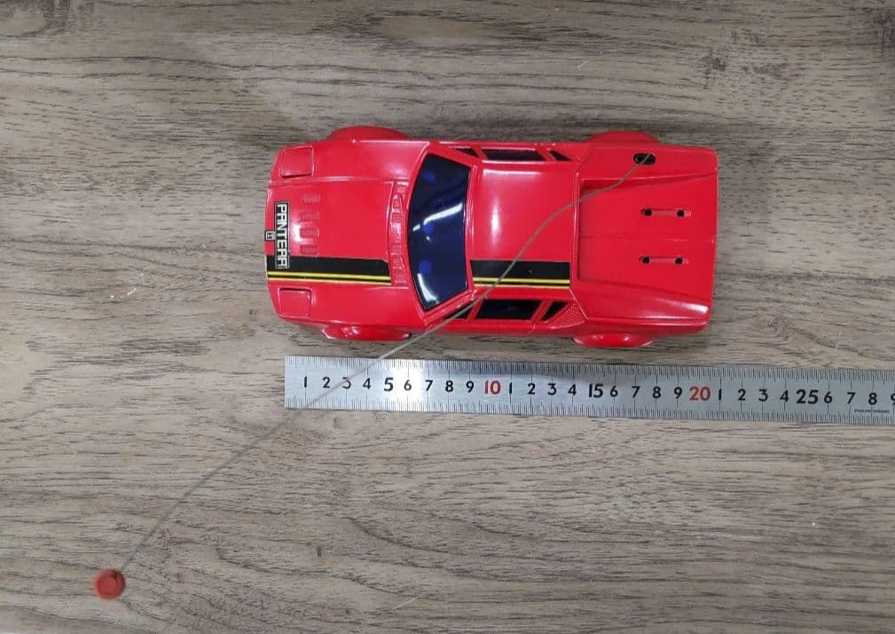デ・トマソ パンテーラ　PANTERA ラジコンカー
