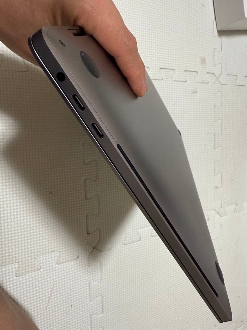 13インチMacBook Pro 2020 16GB／512GB スペースグレイ