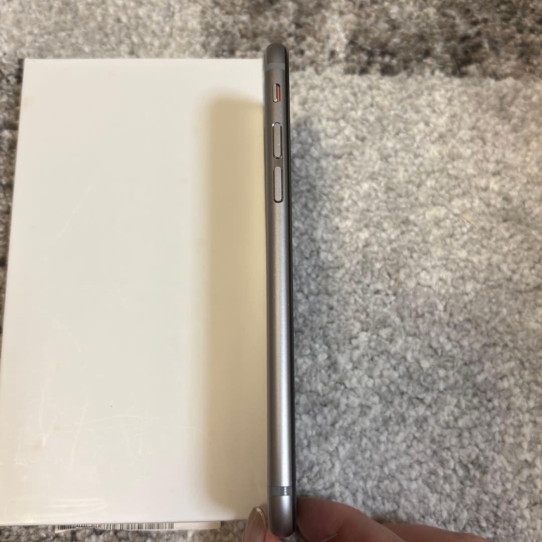 【美品・バッテリー100%】Apple iPhone6 simフリー