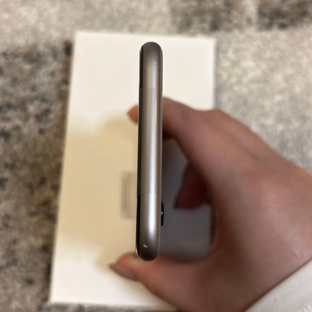 【美品・バッテリー100%】Apple iPhone6 simフリー