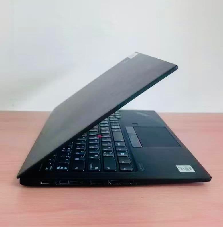 ThinkPad X1 gen8第10世代i5/8GB/256GB/office