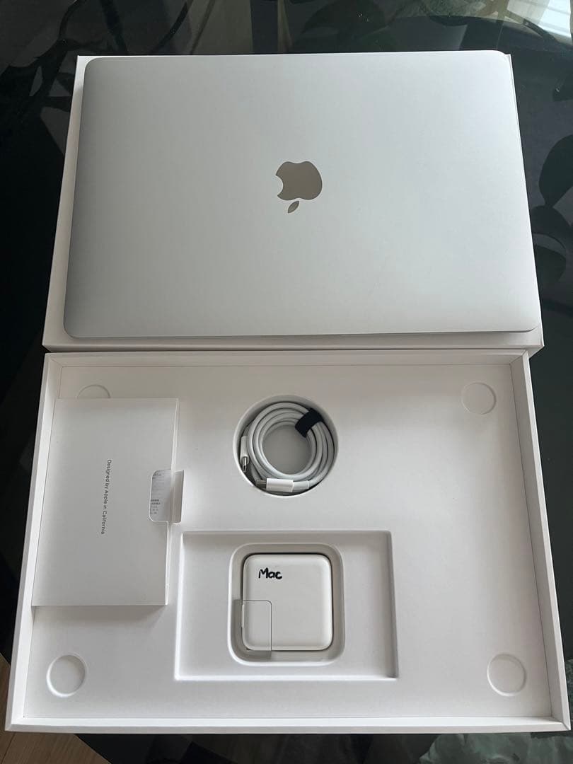 MacBook Air M1 13インチ シルバーバッリー97% 使用回数32回