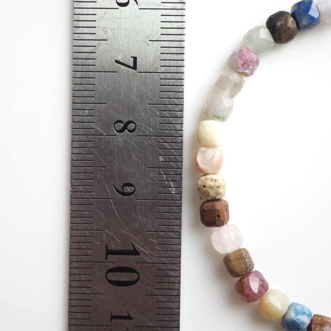 【もも】天然瑪瑙の林檎ネックレストップ