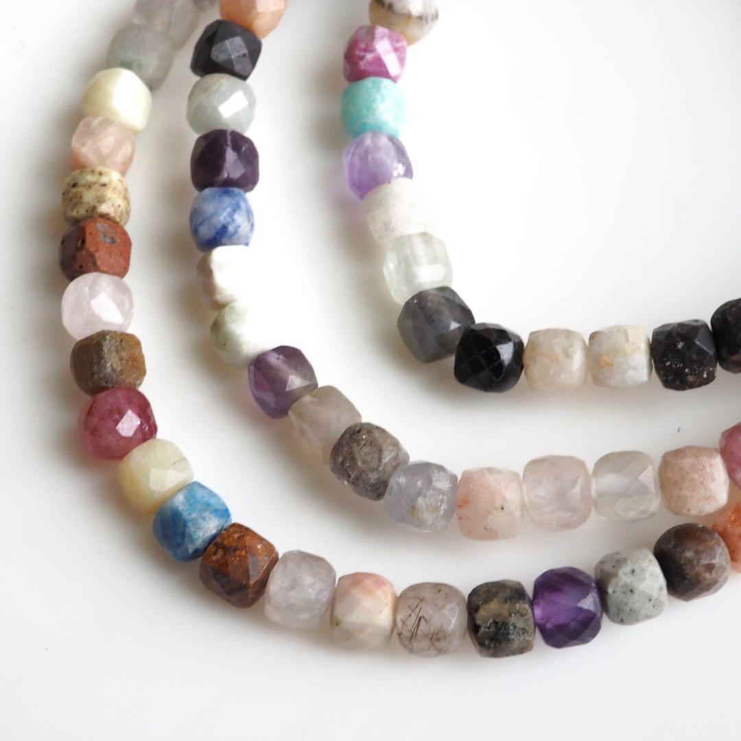 【もも】天然瑪瑙の林檎ネックレストップ