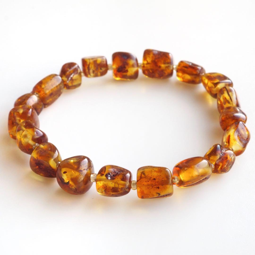 【もも】天然瑪瑙の林檎ネックレストップ