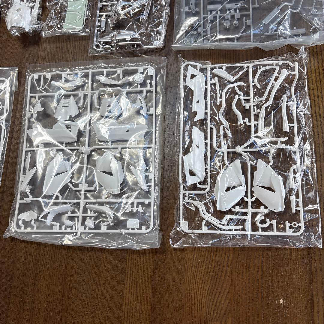 タミヤ　オートバイ　プラモデル　1/12 RC211V ‘03 4点セット