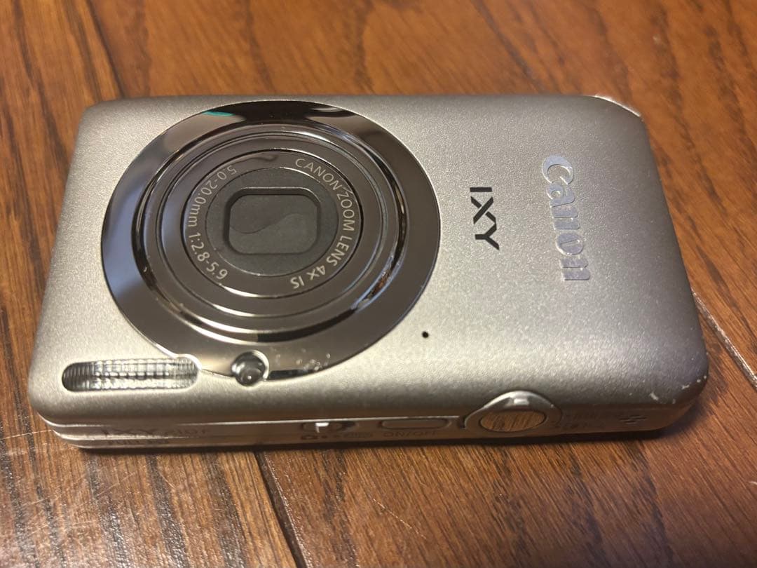 キャノンIXY210Fの出品になります。