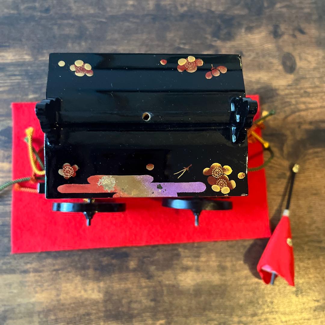 雛人形　お道具　御所車　御駕籠　伝統工芸品　通産大臣賞　秀叡作　本金梅　和　飾り