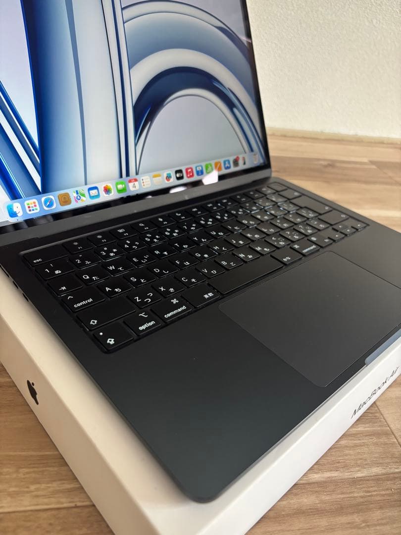 【美品】MacBook Air M3 13インチ 8GB 512GB 箱付