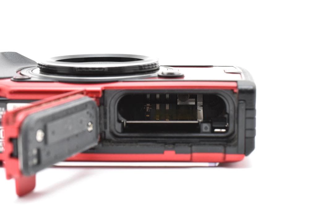 ■ 美品 ■ オリンパス 　OLYMPUS Tough TG-5 レッド