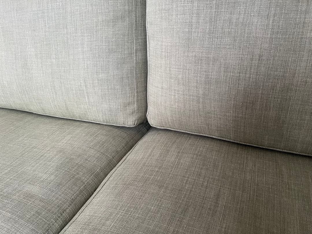 緑色ファブリック3人掛けソファ