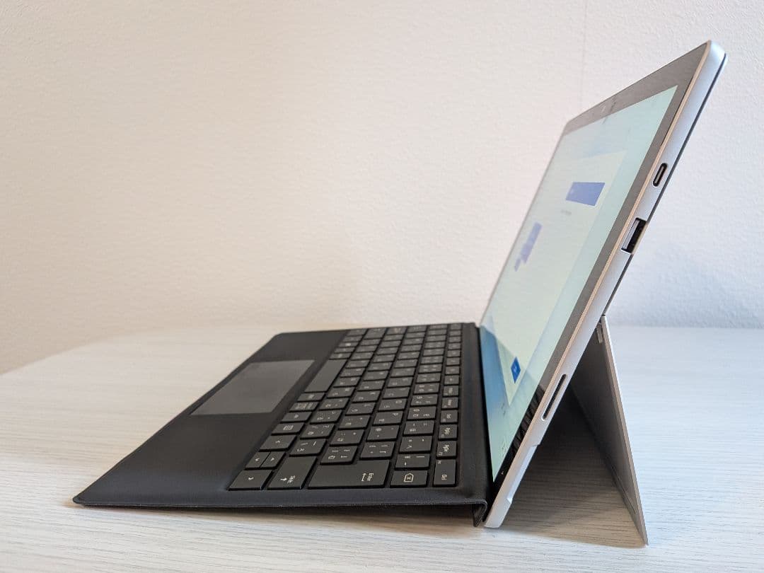 Microsoft Surface Pro7 本体 タッチペン ACアダプター付