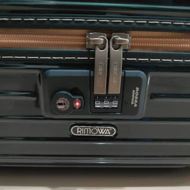 リモワ RIMOWA ボサノバ ビューティーケース カメラケース