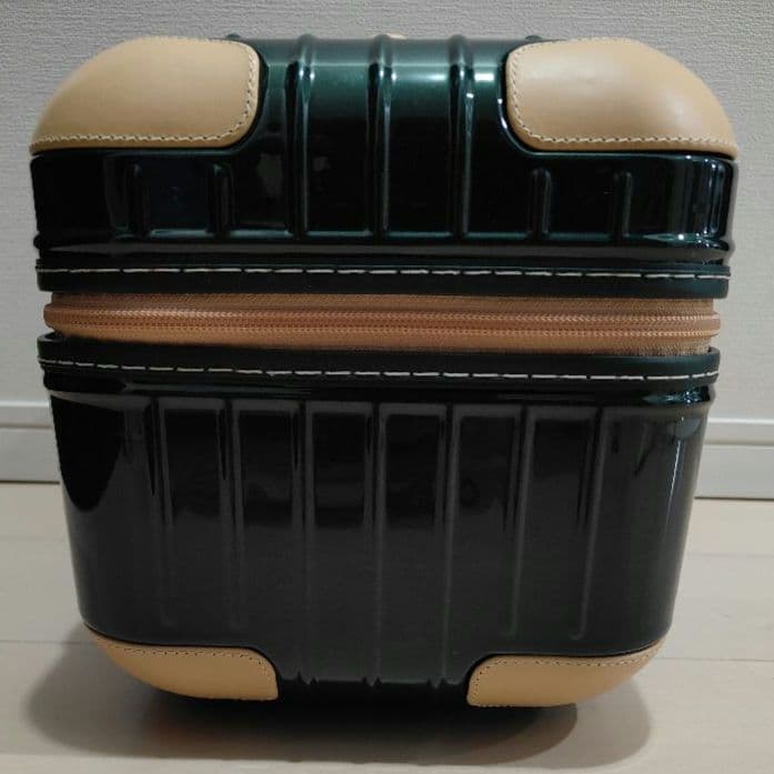 リモワ RIMOWA ボサノバ ビューティーケース カメラケース