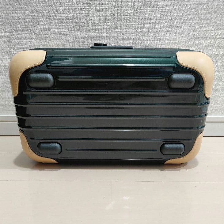リモワ RIMOWA ボサノバ ビューティーケース カメラケース