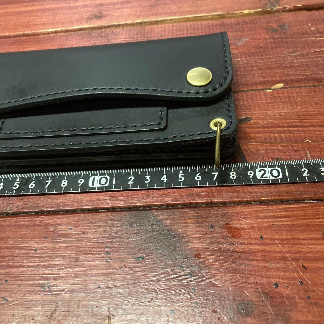 トラッカーウォレット黒ヌメマット