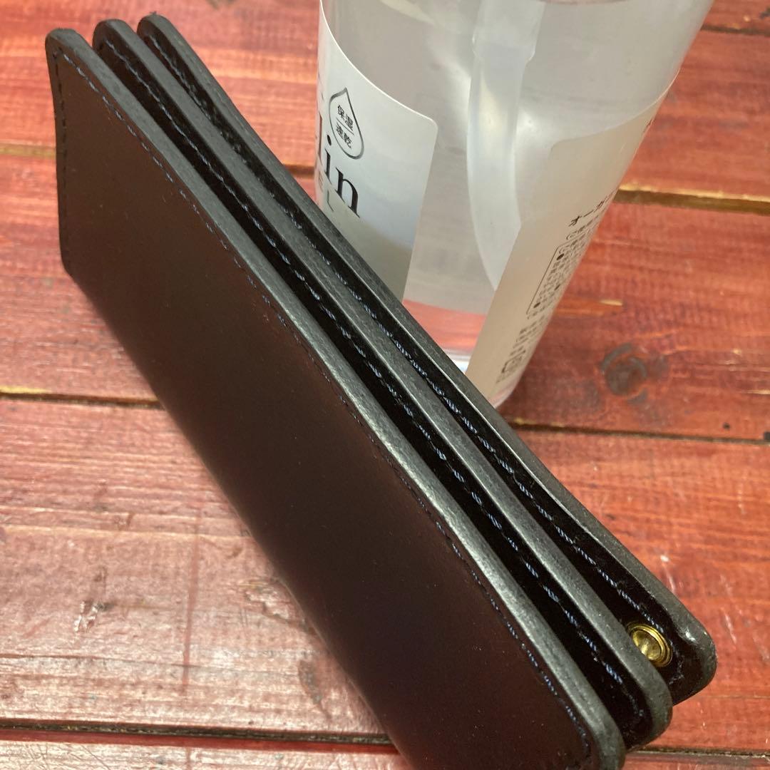 トラッカーウォレット黒ヌメマット