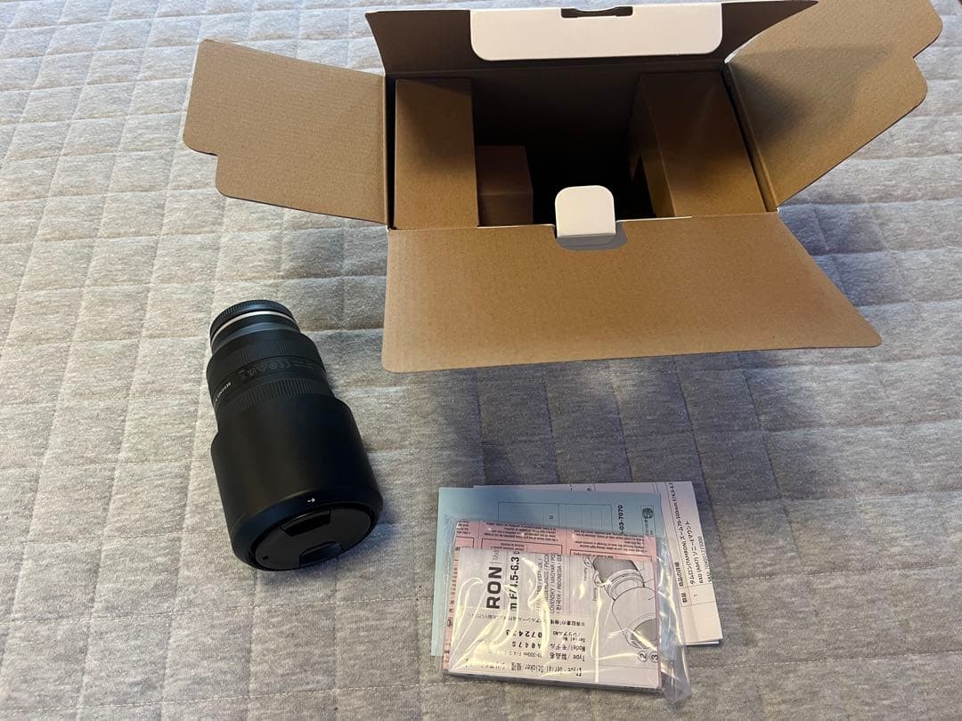 タムロンTAMRONズーム70-300mmF4.5-6.3 Di III RXD