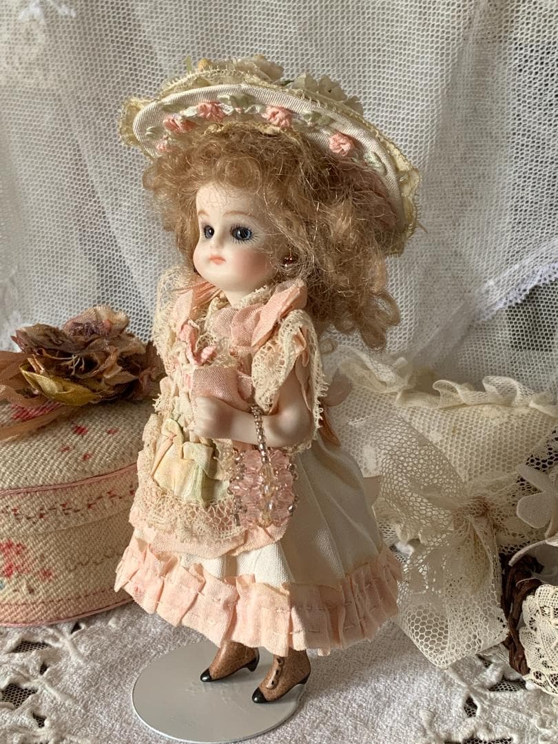 ✨お値引中✨アネットちゃんプレゼンテーションセット　ビスクドール　ミニョネット