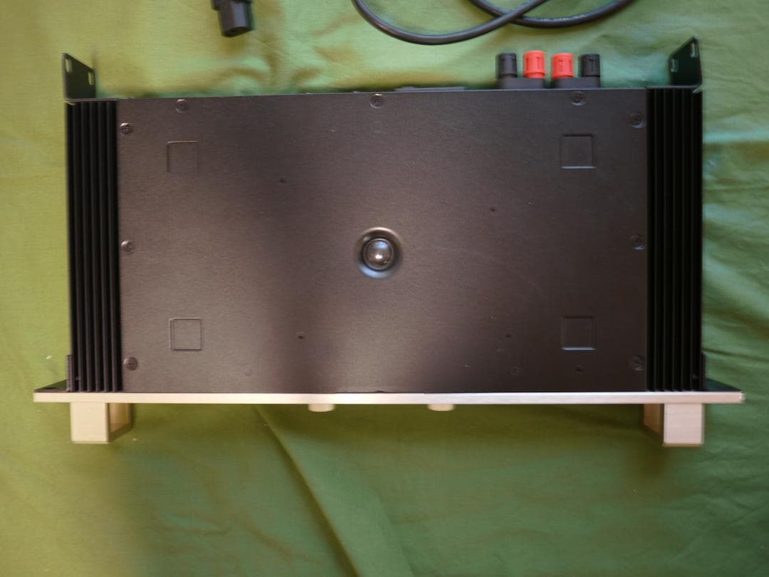 CLASSIC PRO　クラシックプロ 　CP400　ステレオ・パワーアンプ