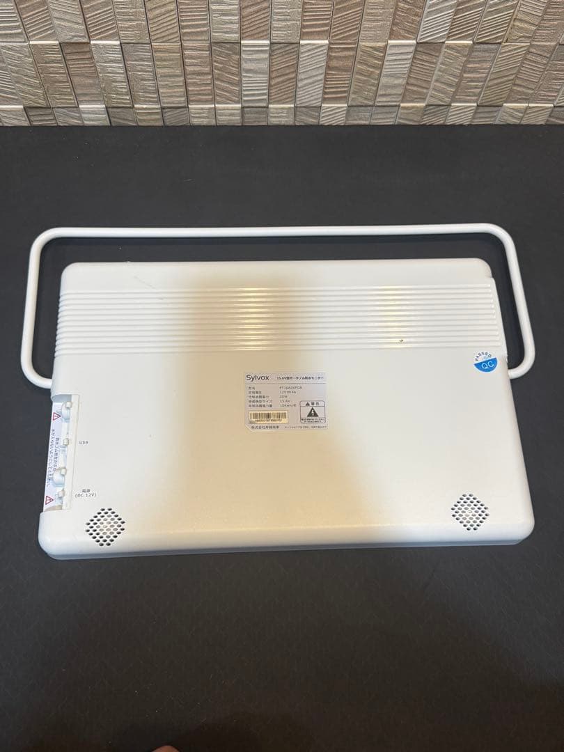 SYLVOX ポータブル防水モニター　15.6V型　ジャンク