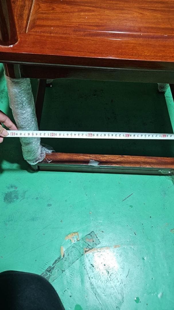 高級木製椅子　主人椅子*1　客用椅子*4　セット