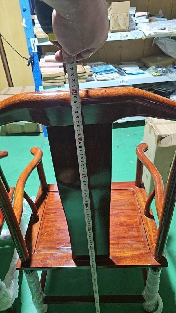 高級木製椅子　主人椅子*1　客用椅子*4　セット