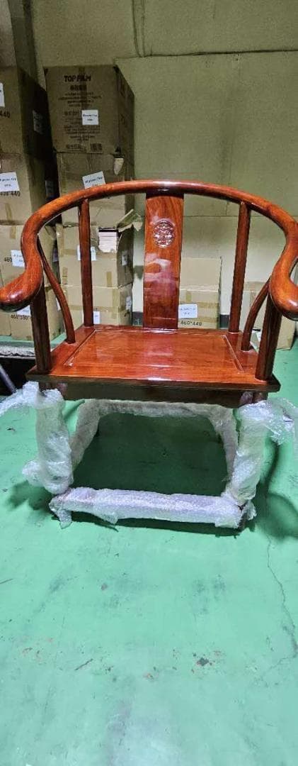 高級木製椅子　主人椅子*1　客用椅子*4　セット
