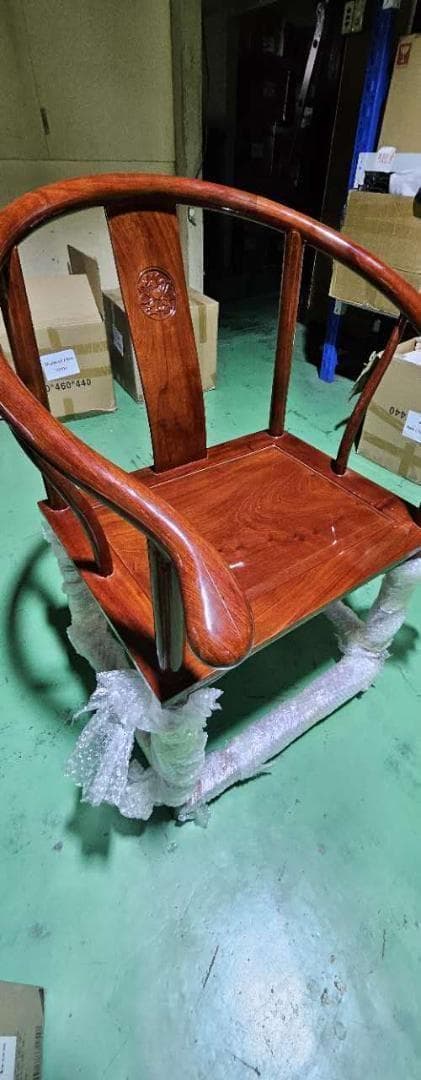 高級木製椅子　主人椅子*1　客用椅子*4　セット