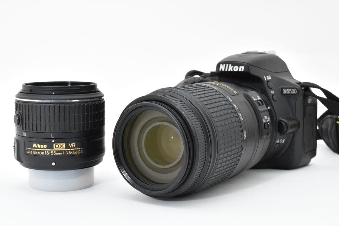 ＜1056＞ニコン Nikon D5500 ダブルズームキット