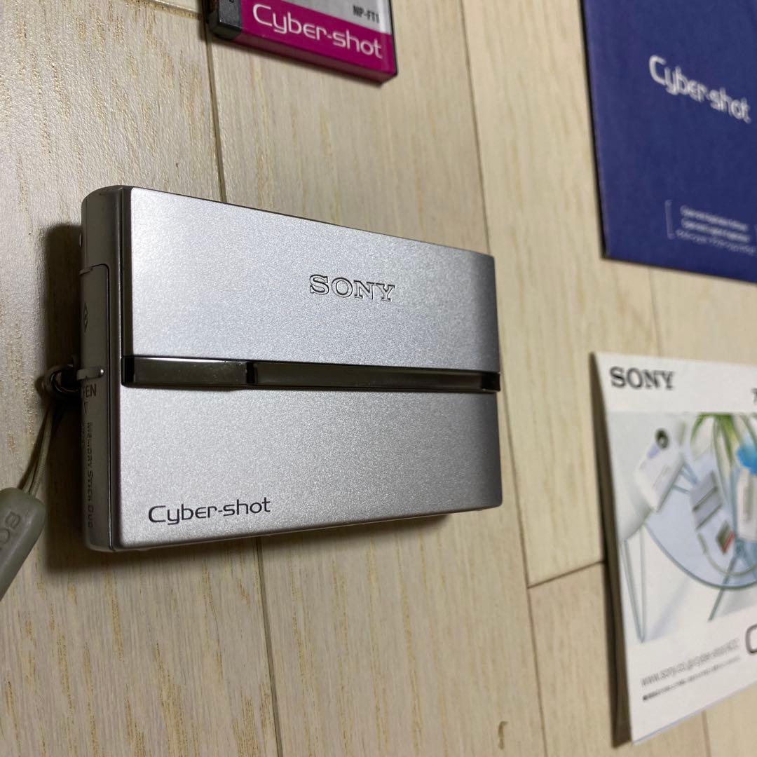 SONY サイバーショット DSC-T9　ケース（4200円）付き