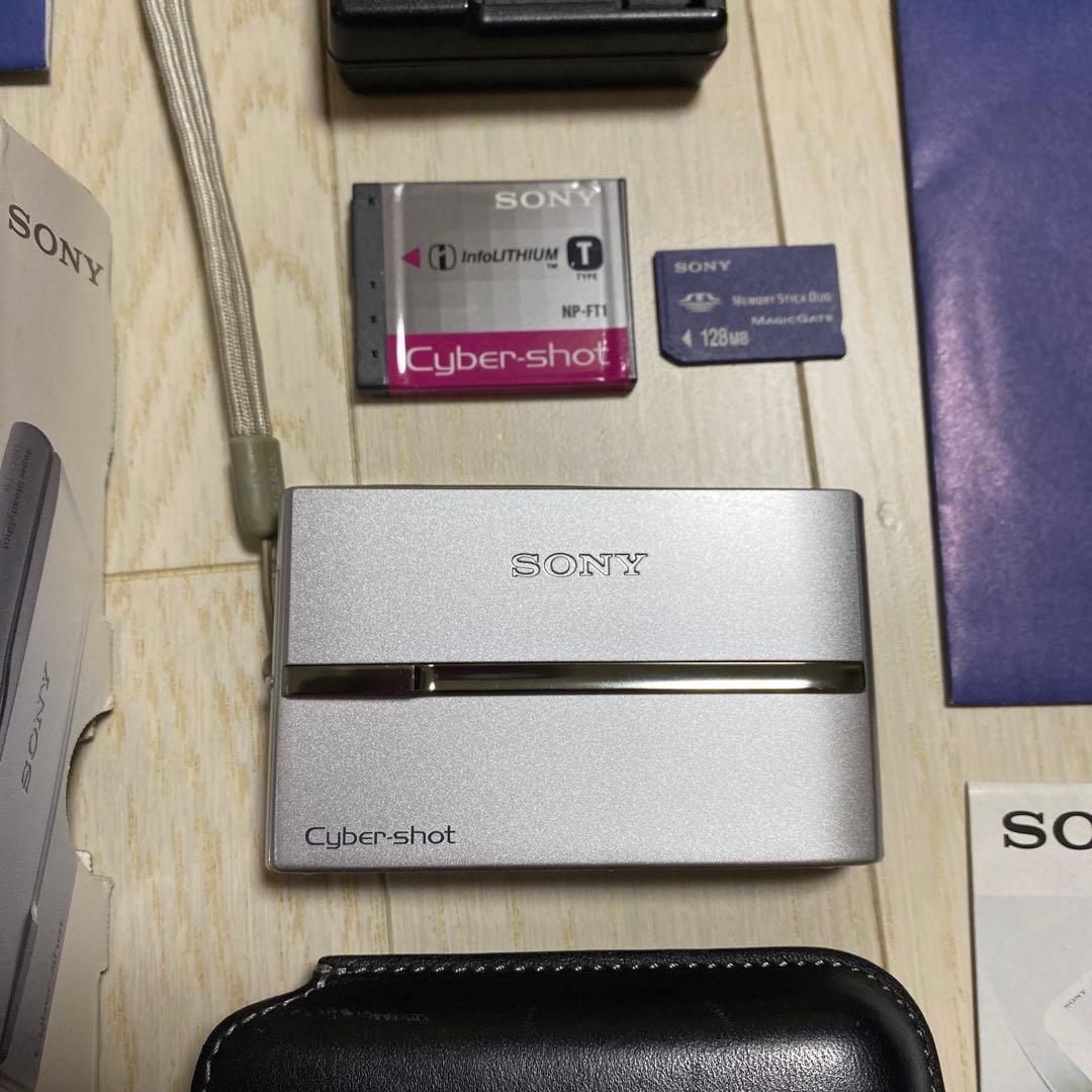 SONY サイバーショット DSC-T9　ケース（4200円）付き