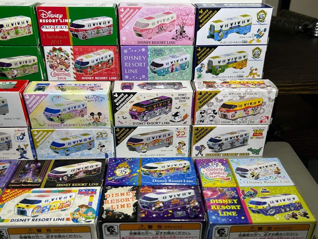 ディズニー　リゾートライン　２４台セット