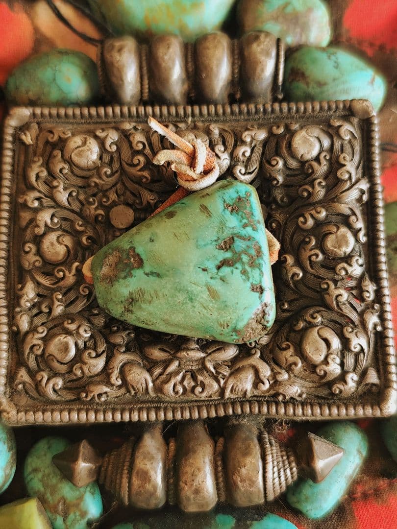 Antique Tibetan Turquoise ✳Triangle✳