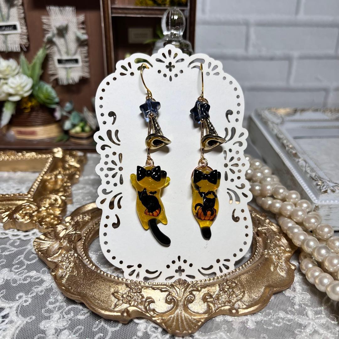 ฅ❤️ レジン　猫　ハロウィン　ピアス　イヤリング　ハンドメイド