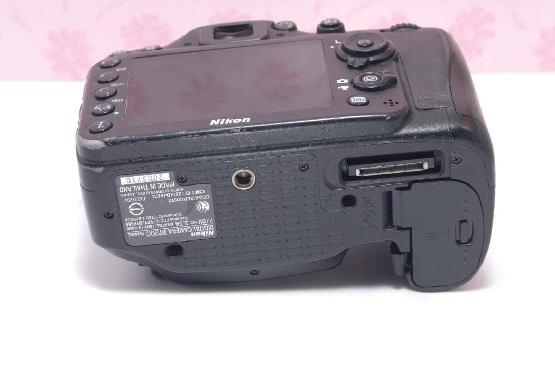 ⭐️本格撮影デビューにも⭐️Nikon D7200 ニコン デジタル一眼レフ