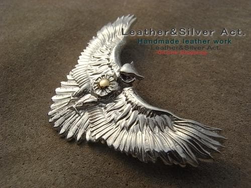 フクロウ　ペンダントトップ　ネックレス　手彫り　シルバー925、ｋ18　梟