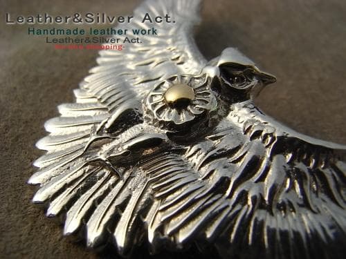 フクロウ　ペンダントトップ　ネックレス　手彫り　シルバー925、ｋ18　梟