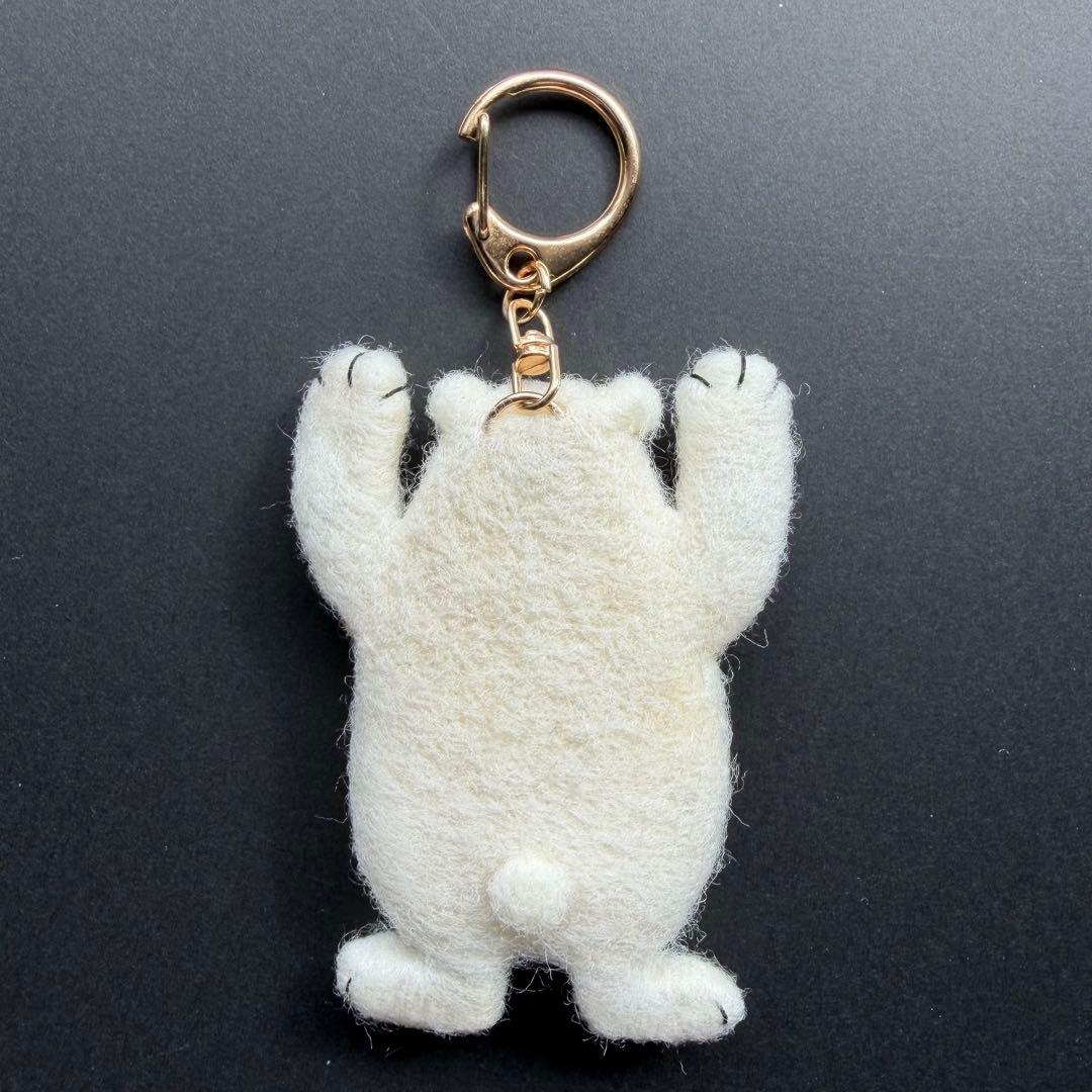 【☆Ted様☆】羊毛フェルトキーホルダー　シロクマ　ハンドメイド　くま