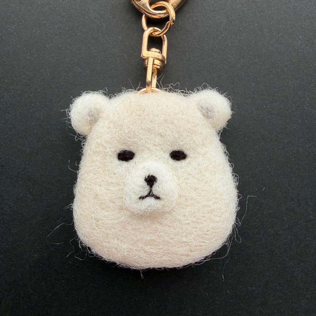 【☆Ted様☆】羊毛フェルトキーホルダー　シロクマ　ハンドメイド　くま