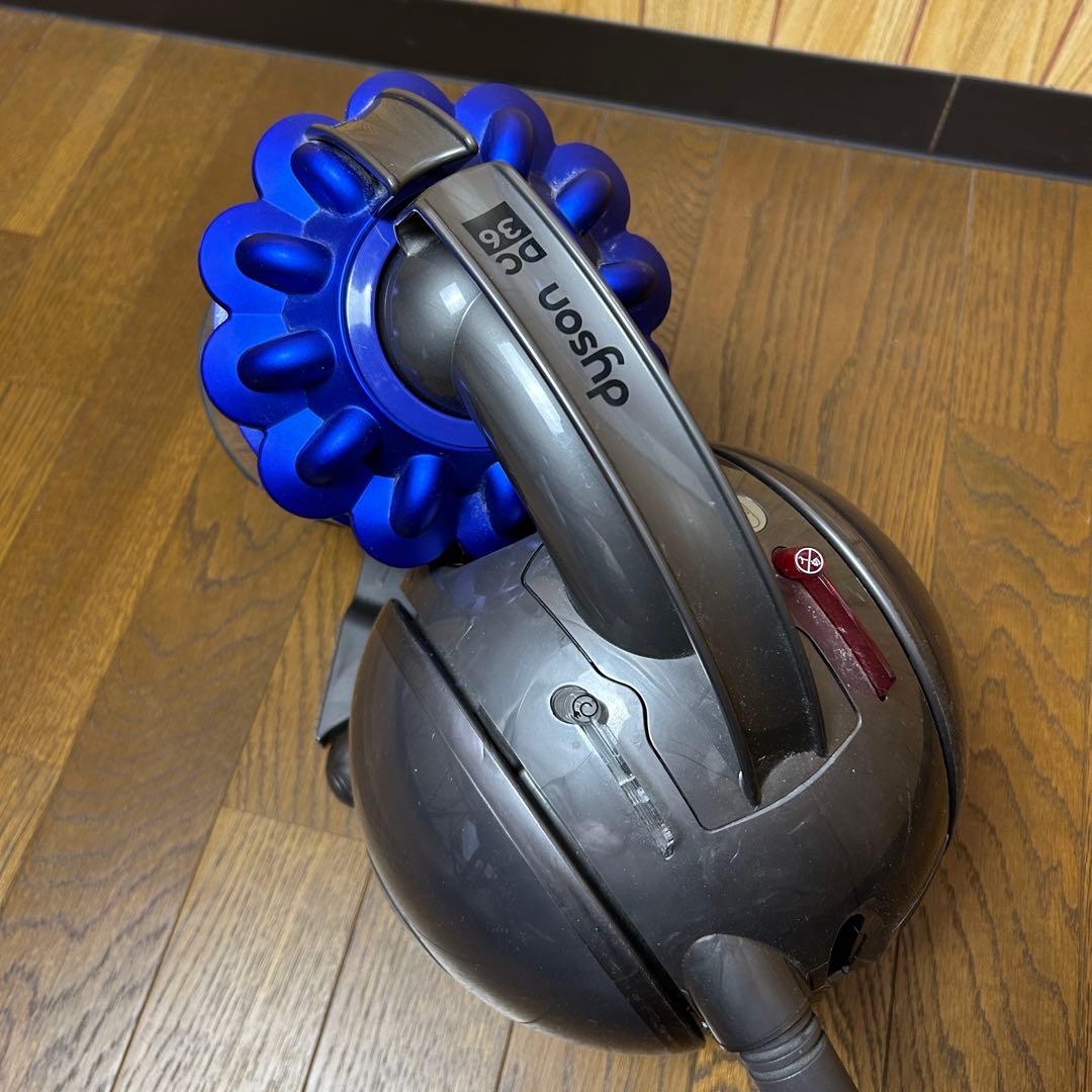 Dyson ダイソン サイクロン掃除機 DC36