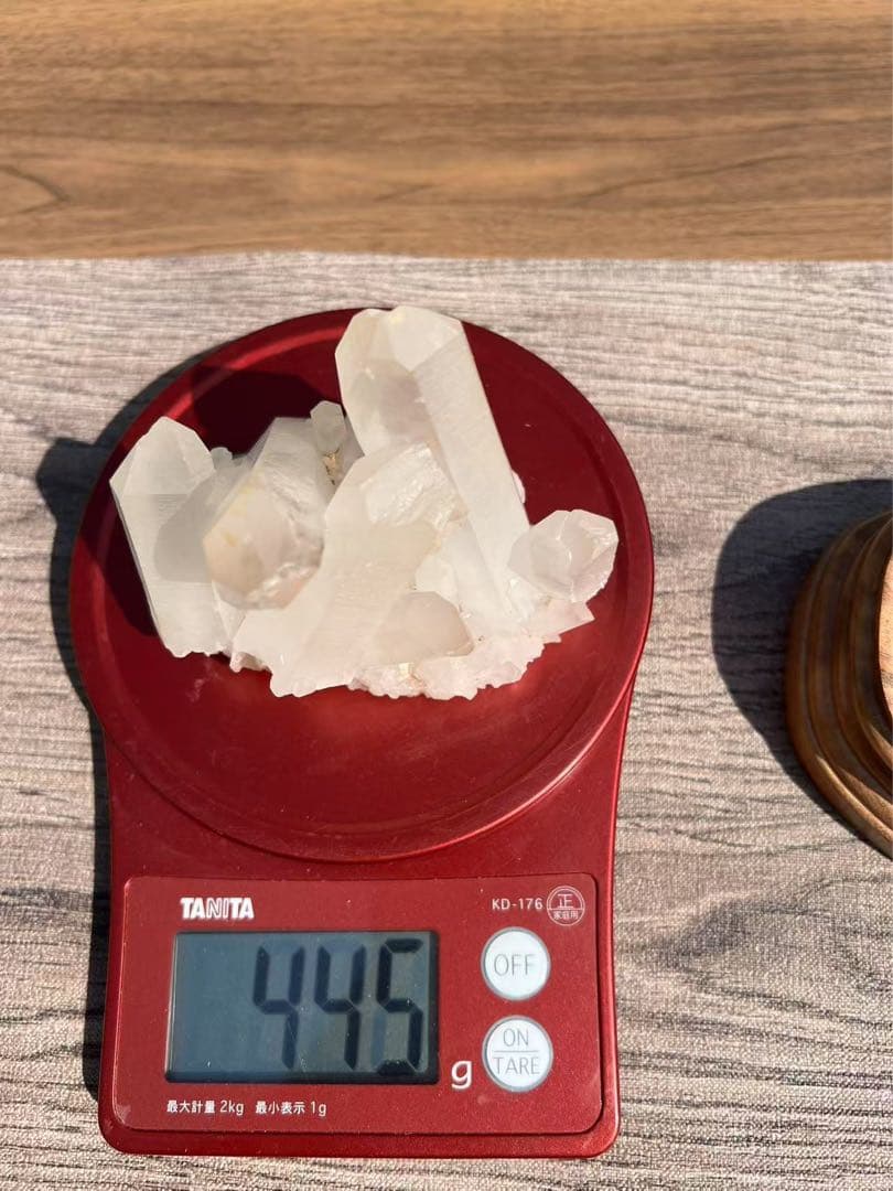 A779 マダガスカル産　水晶クラスター