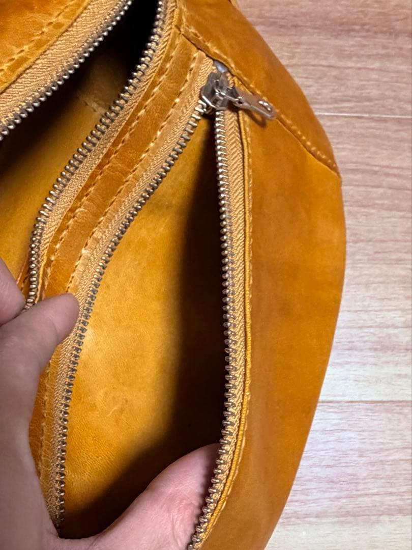 ハンドメイド ラクダ革 ボディバッグ ショルダーバッグ 本革