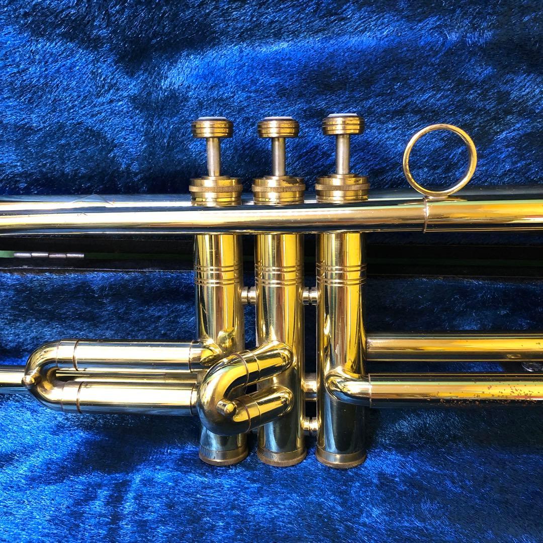 め4●Hüttl Challenger トランペット 本体 ケース付き