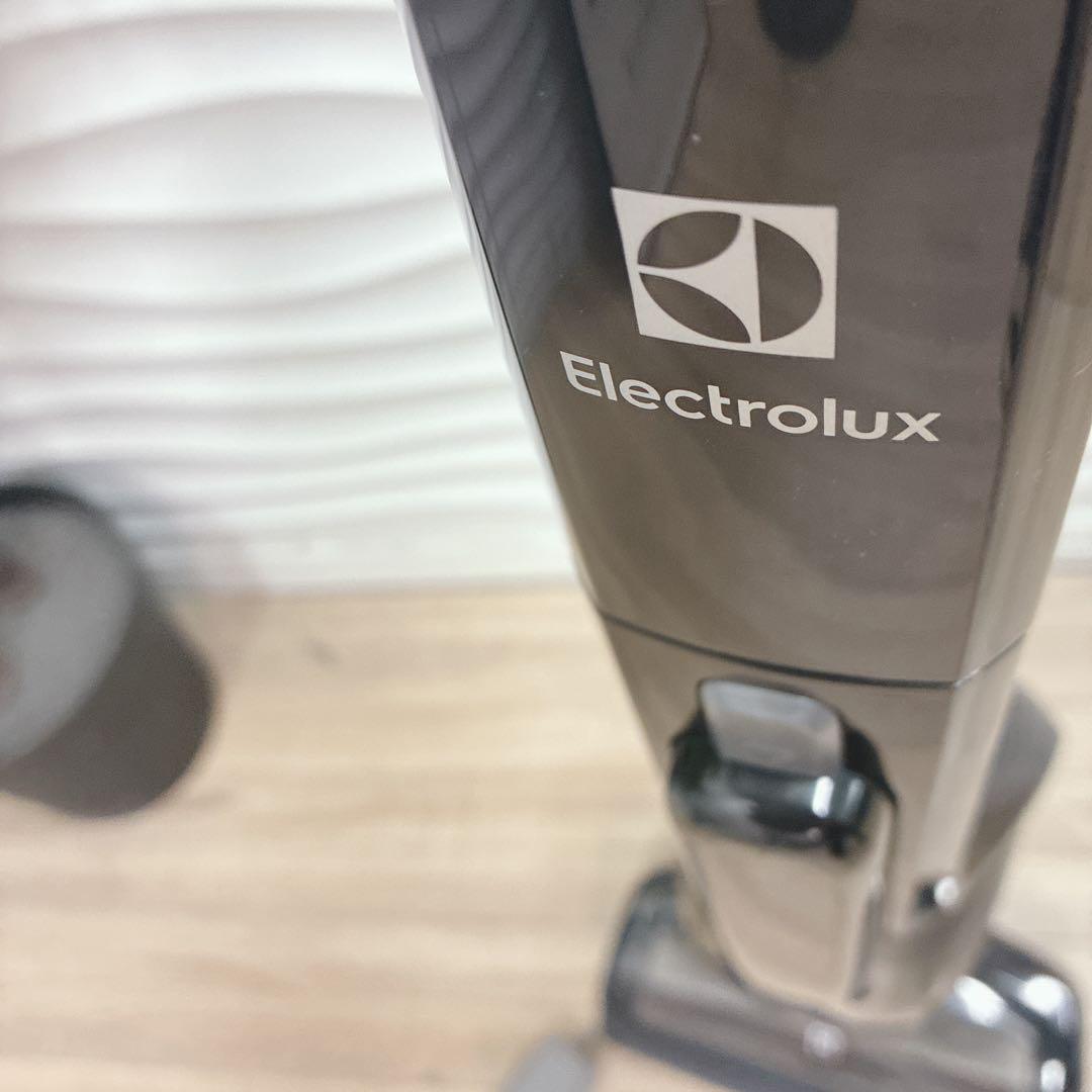 ◇Electrolux◇掃除機◇コードレス◇スティッククリーナー◇ハンディ◇